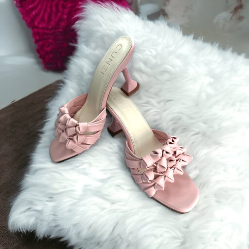 Light Pink Barbed Heels - cunei